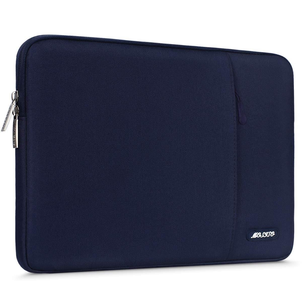 この商品について【商品サイズ】37*2*26cm（内寸）38*2*27.5cm（外寸）フロントの縦型ポケット：27*26cm（L x W）【薄型で軽量】ポリエステル素材で作られており、トップに付いてい